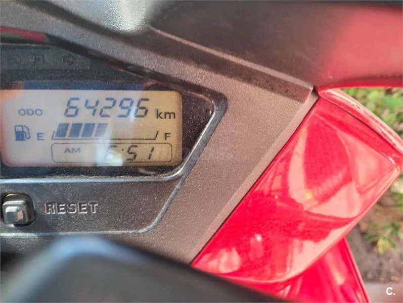 Honda VFR 800 FI – Vista 3