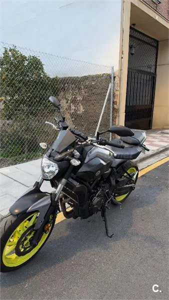Yamaha MT-07 – Vista 4