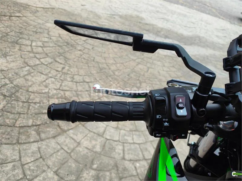 Kawasaki Z650 – Vista 11
