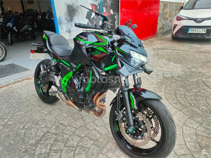 Kawasaki Z650 – Vista 3