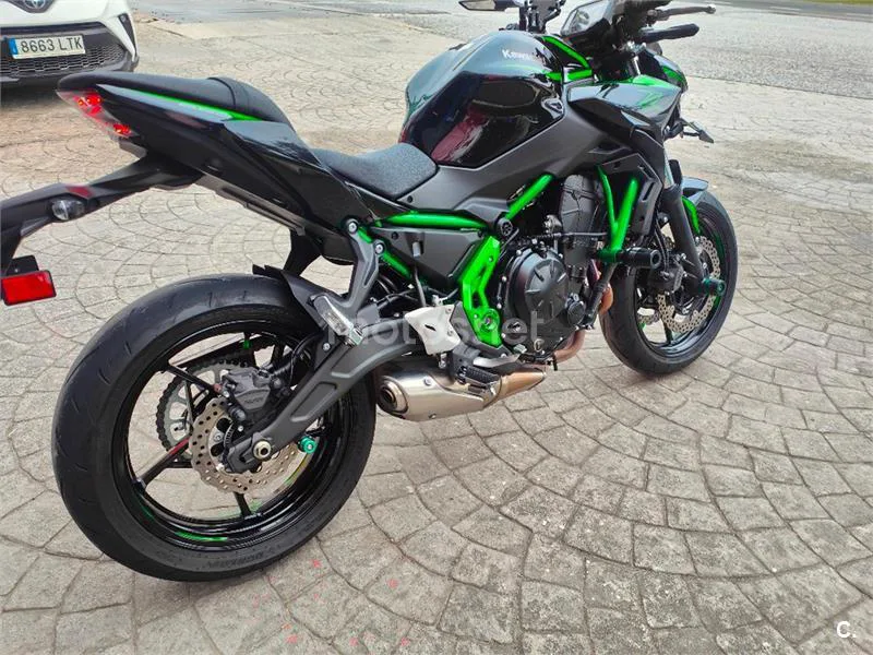 Kawasaki Z650 – Vista 5