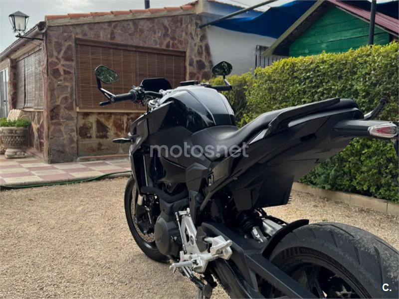 BMW F 900 R - Vista 6