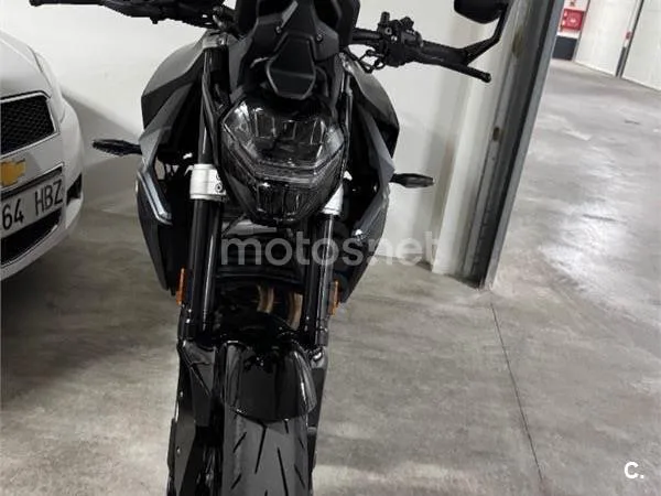 BMW F 900 R - Vista 10