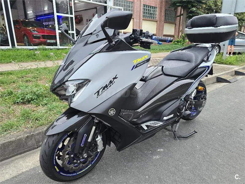 Yamaha TMAX 560 ABS – Vista 4