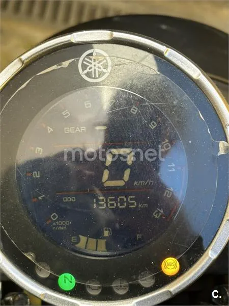 Yamaha XSR 125 – Vista 3