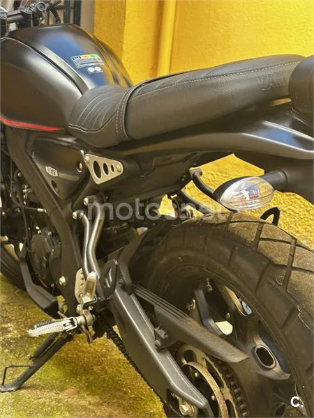 Yamaha XSR 125 – Vista 4