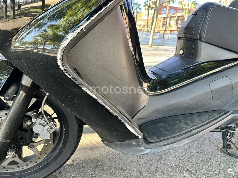 Peugeot SATELIS 125i executive – Vista 10