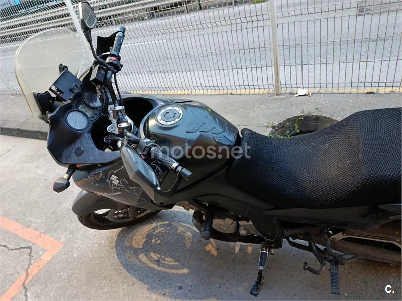 Suzuki V-Strom 650 – Vista 6