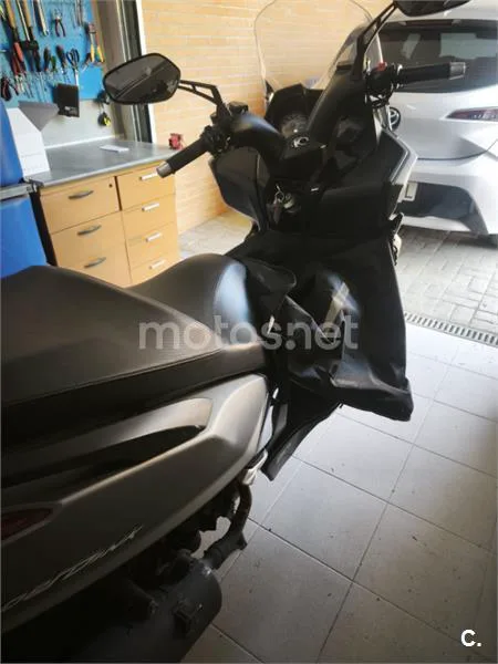 Kymco Super Dink 350i – Vista 2