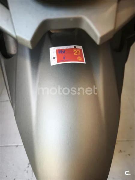 Kymco Super Dink 350i – Vista 10