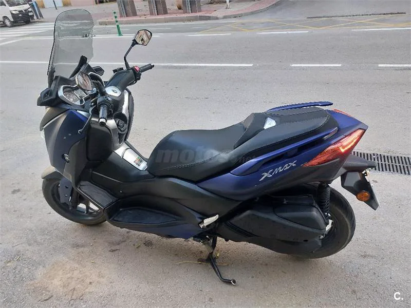 Yamaha XMAX 300 – Vista 8