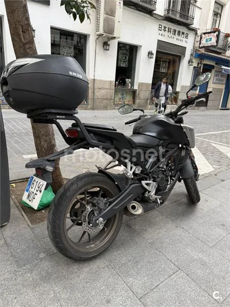 Honda CB 125 R – Vista 3