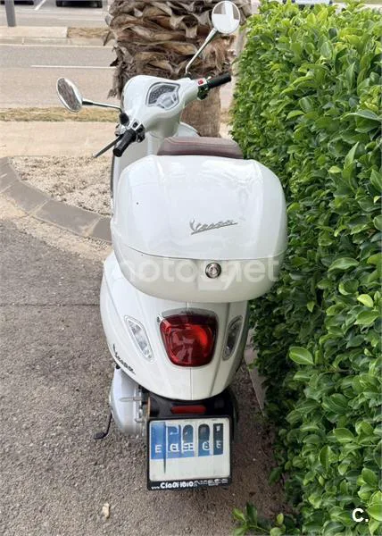 Vespa Primavera – Vista 2
