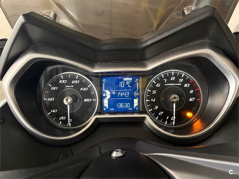 Yamaha XMAX 125 – Vista 5