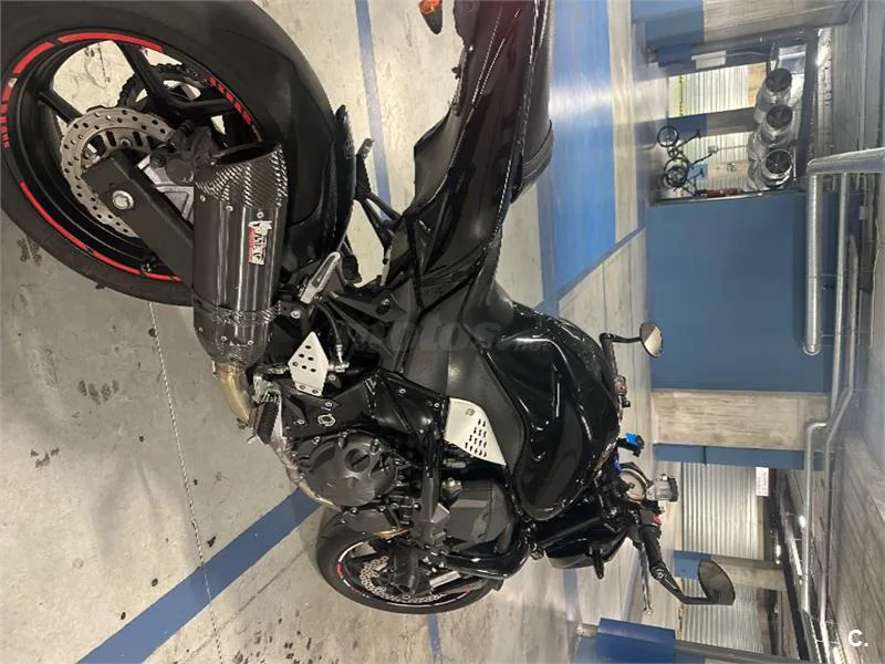 Kawasaki Z 750 – Vista 2