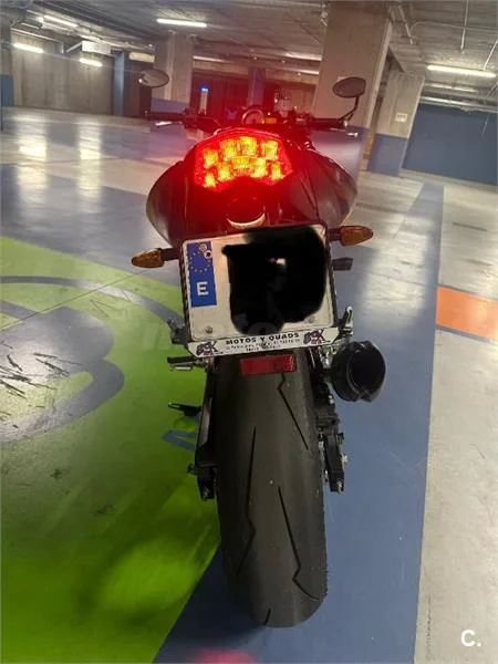 Kawasaki Z 750 – Vista 6