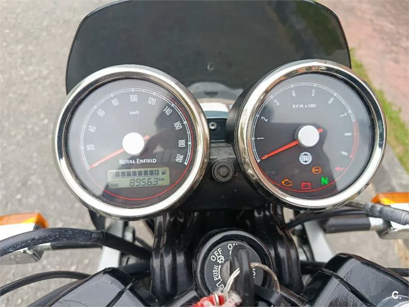 Royal Enfield Continental GT 650 – Vista 12