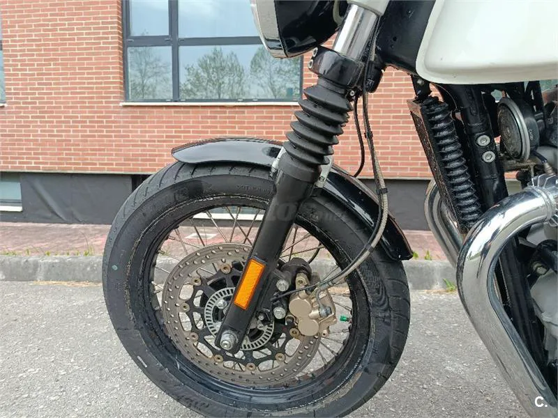 Royal Enfield Continental GT 650 – Vista 7