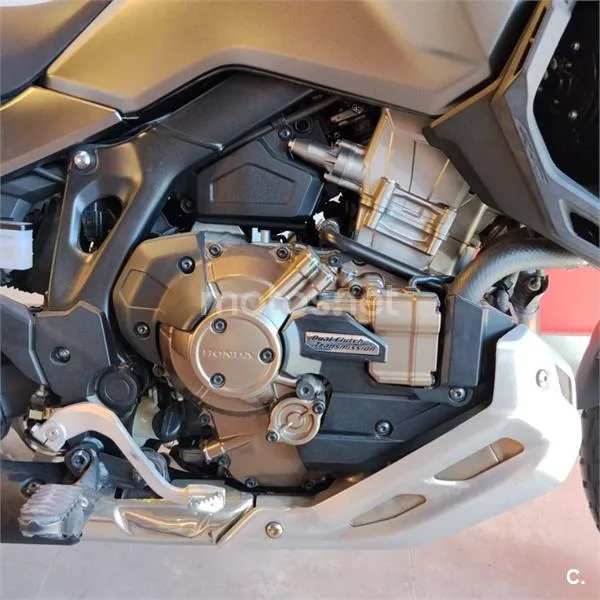 Honda CRF 1100L Africa Twin – Vista 15