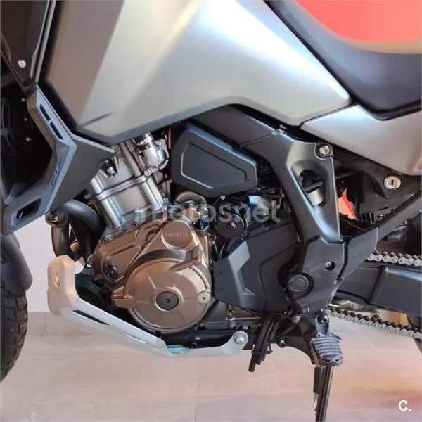 Honda CRF 1100L Africa Twin – Vista 6