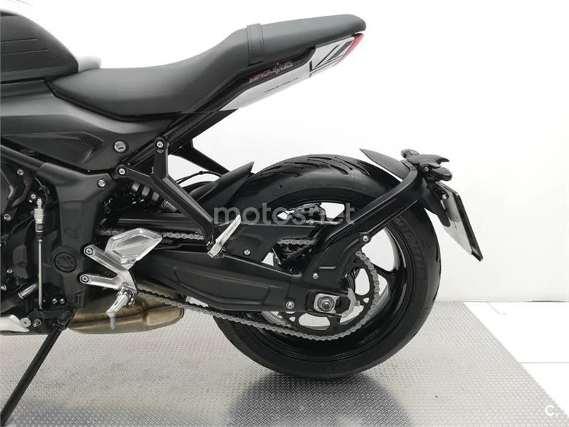 Triumph Trident 660 – Vista 18