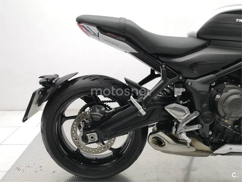 Triumph Trident 660 – Vista 5