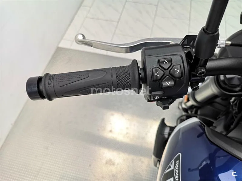 Triumph Trident 660 – Vista 9