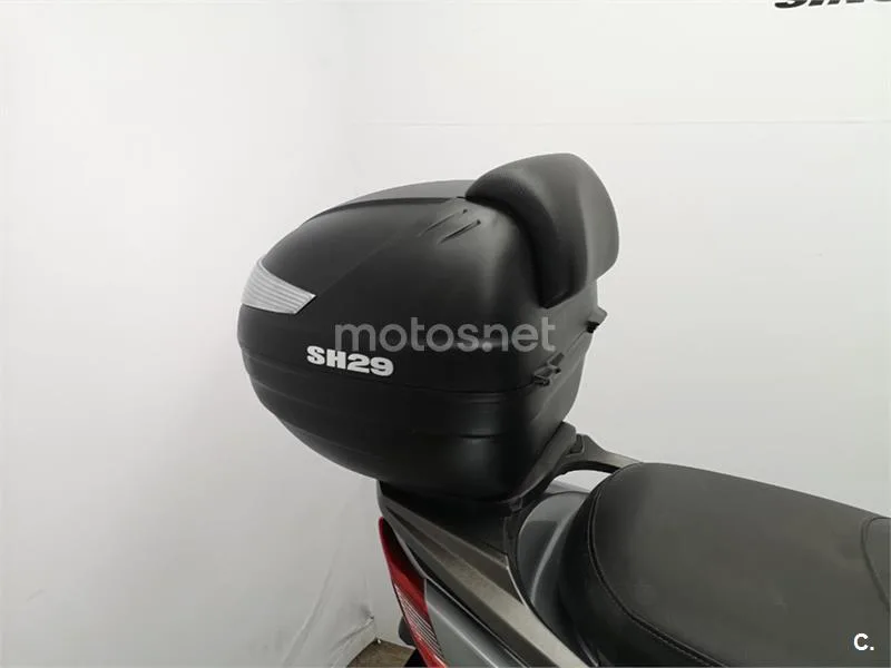 Kymco Grand Dink 300 – Vista 12