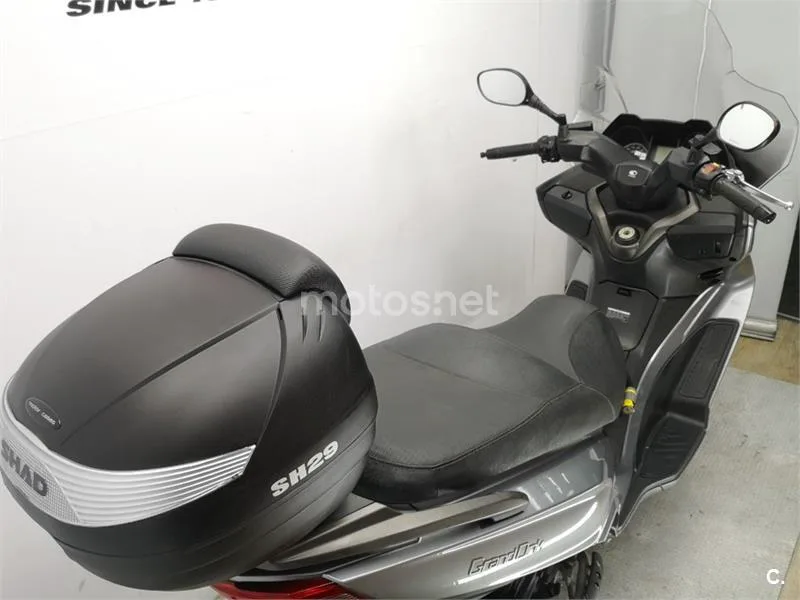 Kymco Grand Dink 300 – Vista 7