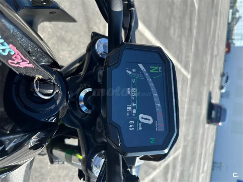 Kawasaki Z 650 – Vista 5