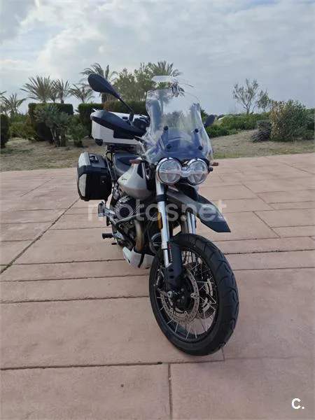 Moto Guzzi V 85 TT – Vista 5