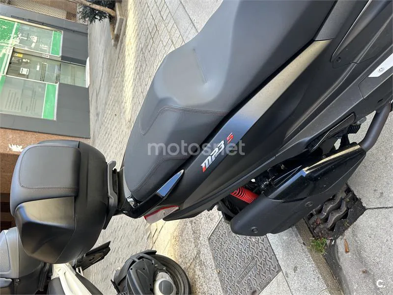 Piaggio MP3 Sport 400 – Vista 5