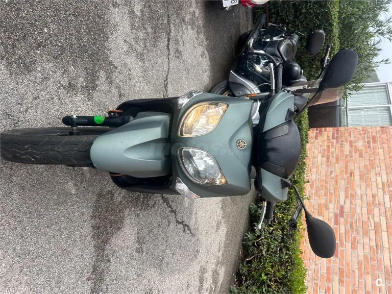 Yamaha X enter 125 – Vista 2