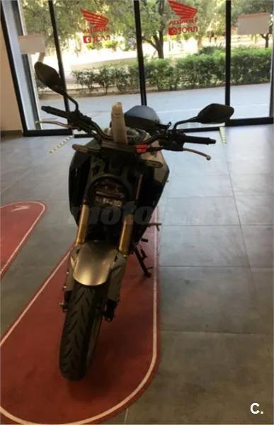 Honda CB 125 R – Vista 6