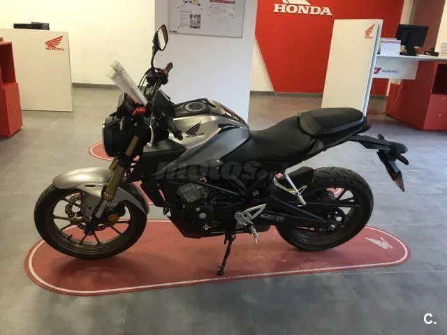 Honda CB 125 R – Vista 7