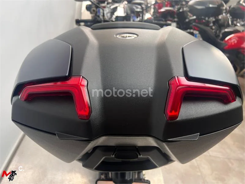 Yamaha MT-09 – Vista 6