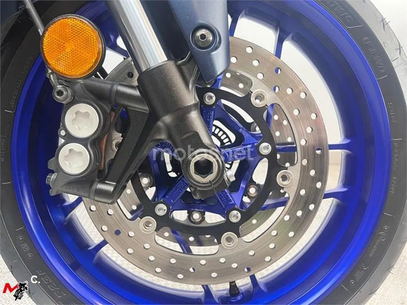 Yamaha MT-09 – Vista 7
