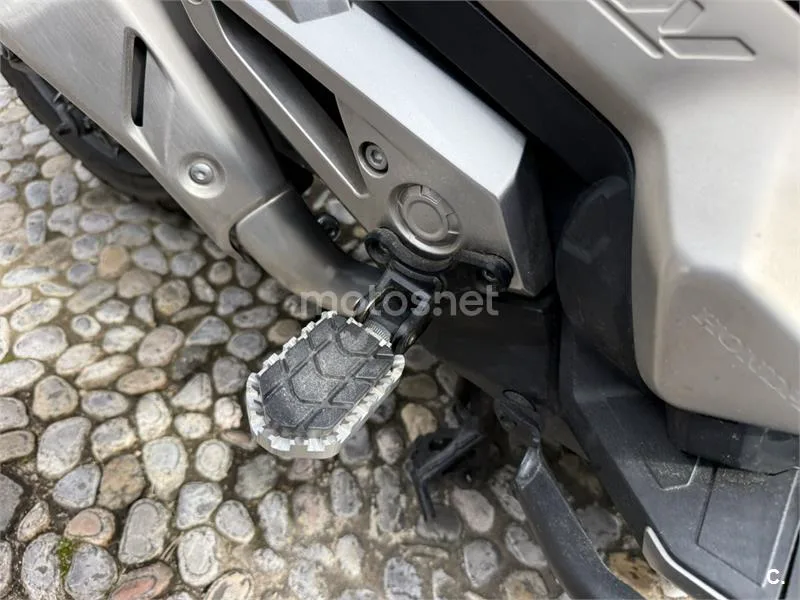 Honda X-ADV – Vista 14