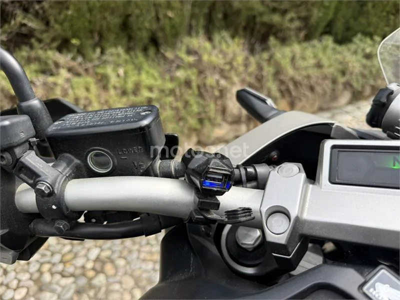 Honda X-ADV – Vista 15