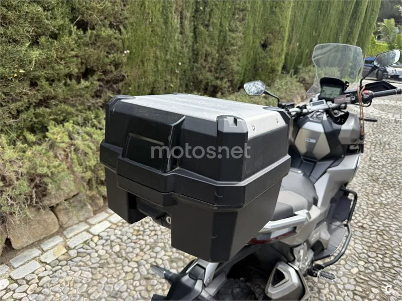 Honda X-ADV – Vista 18