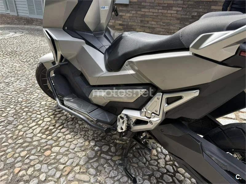 Honda X-ADV – Vista 6