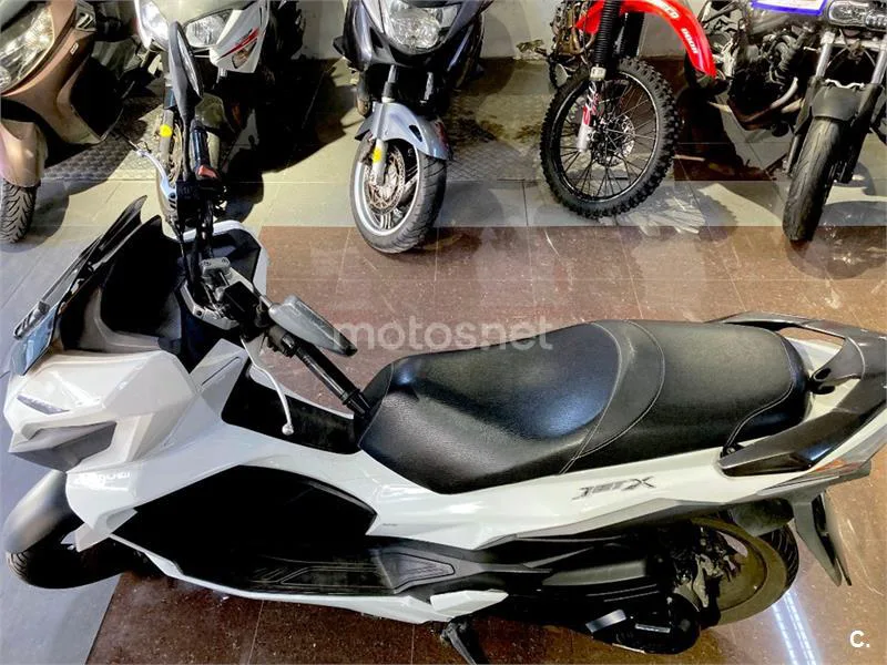 SYM Jet X 125 – Vista 13