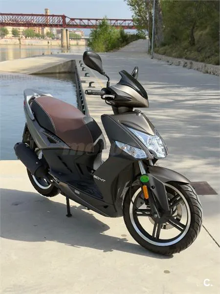 Kymco Agility City 50 – Vista 2