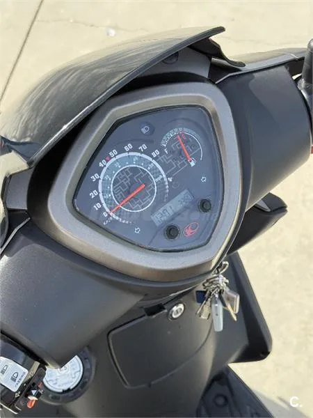 Kymco Agility City 50 – Vista 6