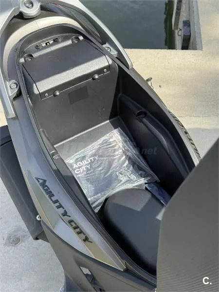 Kymco Agility City 50 – Vista 8