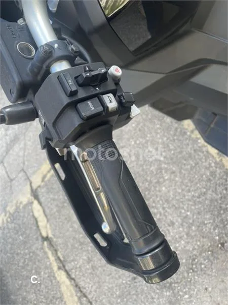 Honda X-ADV – Vista 7