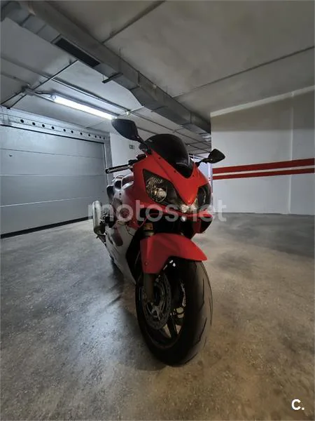 Honda CBR 600F – Vista 4