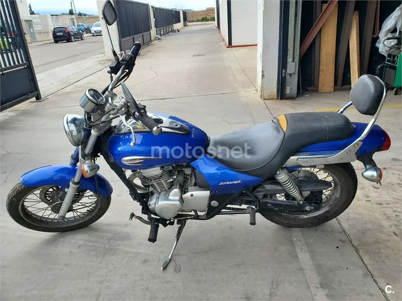 Kawasaki Eliminator BN 125 – Vista 2