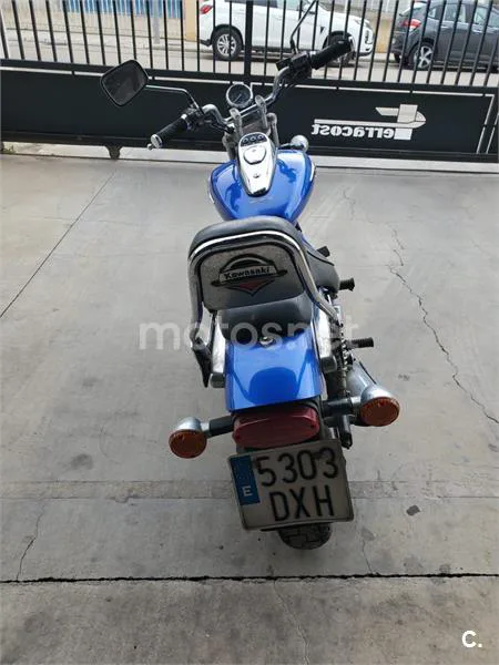 Kawasaki Eliminator BN 125 – Vista 3