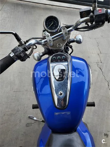 Kawasaki Eliminator BN 125 – Vista 4